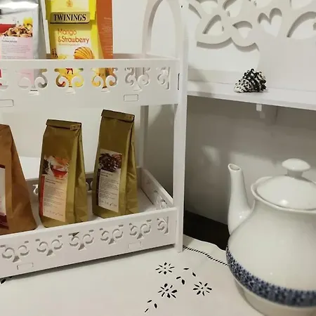 Atelier 12, Feeling Like An Artist! Promo Price דירה