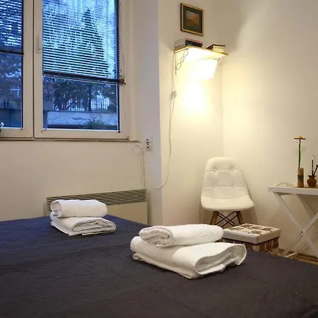 Apartamento Atelier 12, Feeling Like An Artist! Promo Price *